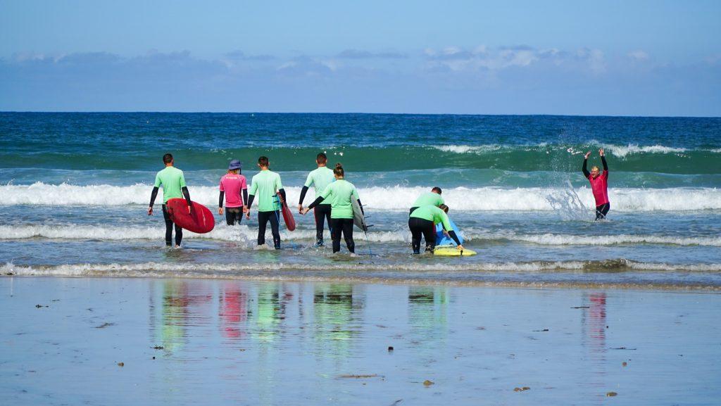 surf lessons in newquay