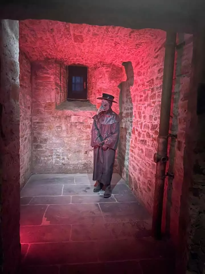 inside haunted bodmin jail